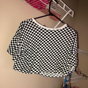 Checkered cropped top